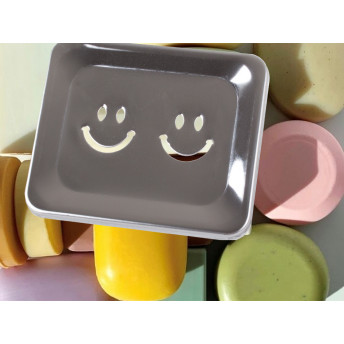 Suport metalic pentru săpun Zâmbet - Fixare și pe perete (săpunieră) - 12 x 10 cm