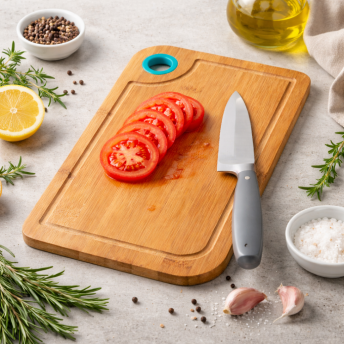 Tocator din bambus natural cu canal colector, 28 x 18 cm